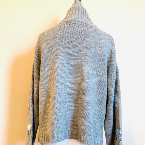 NWT LF GRAY SEQUIN CROP TOP SWEATER -S - Picture 4 of 5